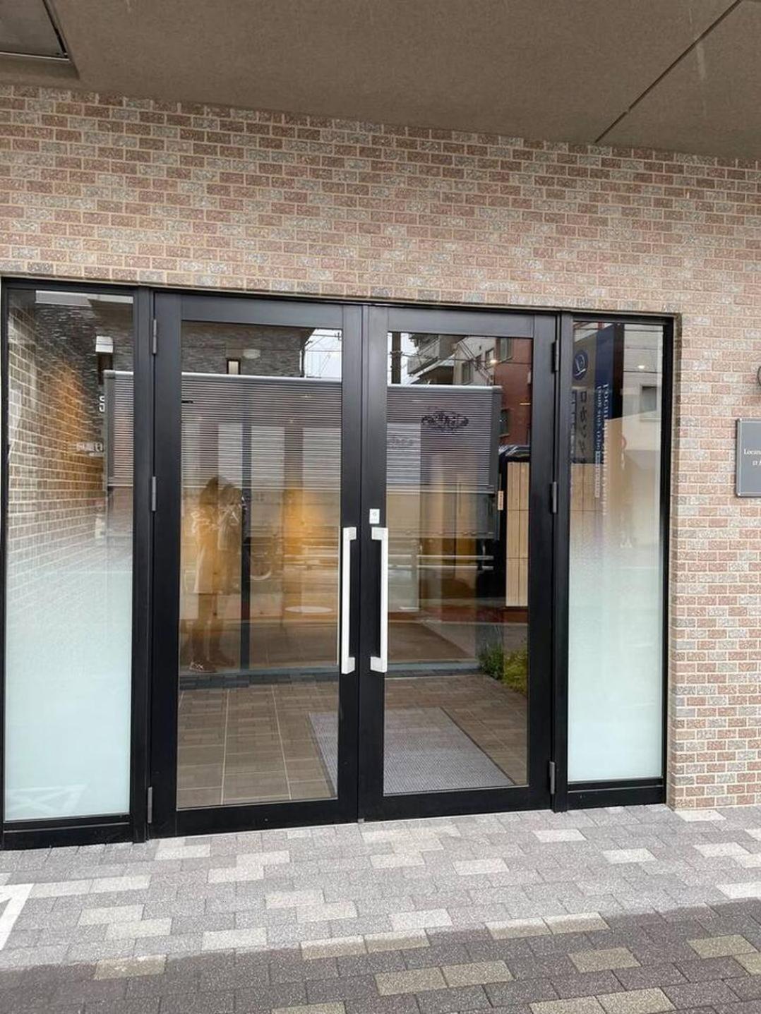 Appartamento ロカンダ新大阪402 *